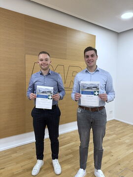 Heute haben wir die betrieblichen Ersthelfer (V. l. n. r. Niklas Schneider und Tobias Blaser) ernannt. Wir gratulieren!